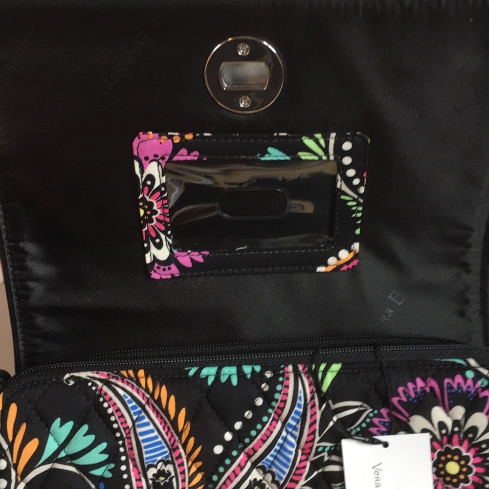 NWT Vera Bradley Turnlock Crossbody, Bandana Swirl - Picture 4 of 6